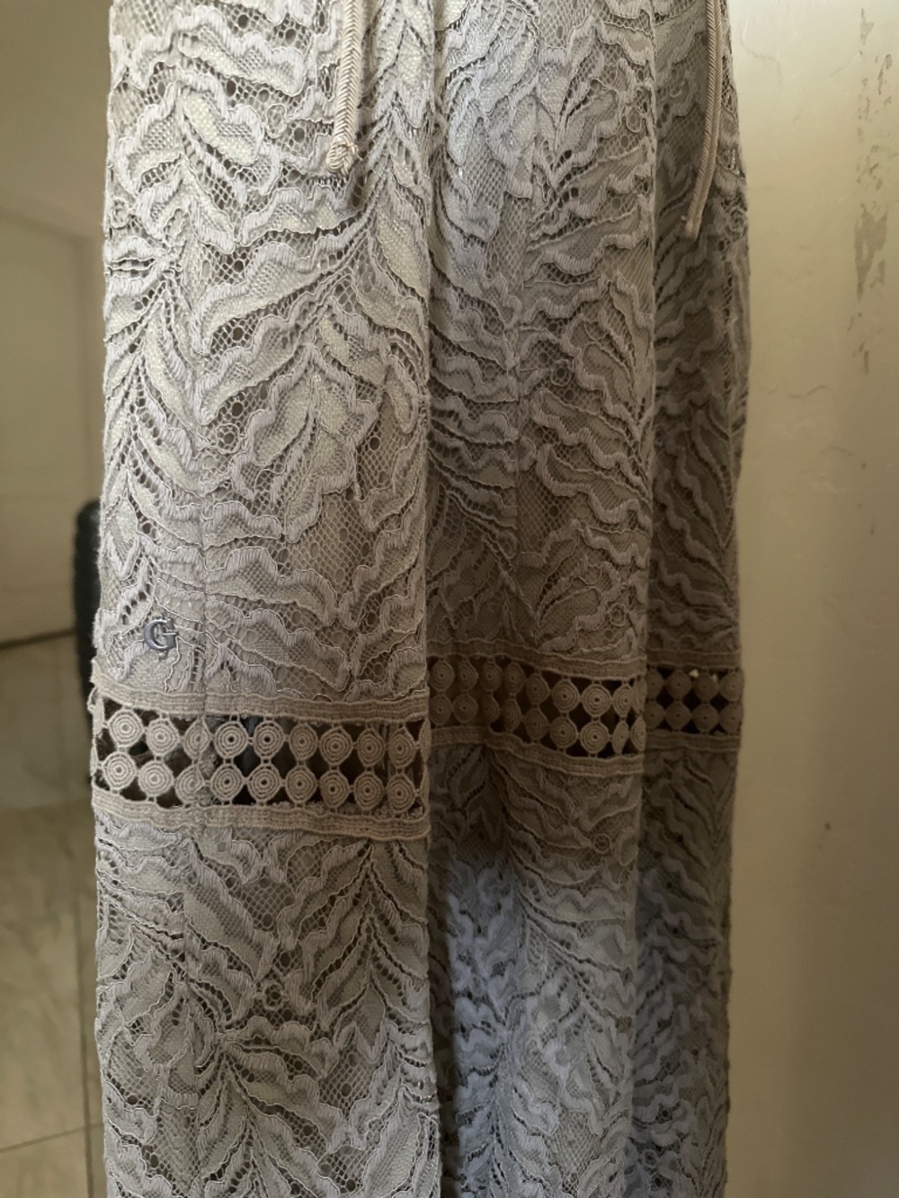 GUESS DRESS - Picture 3 of 6